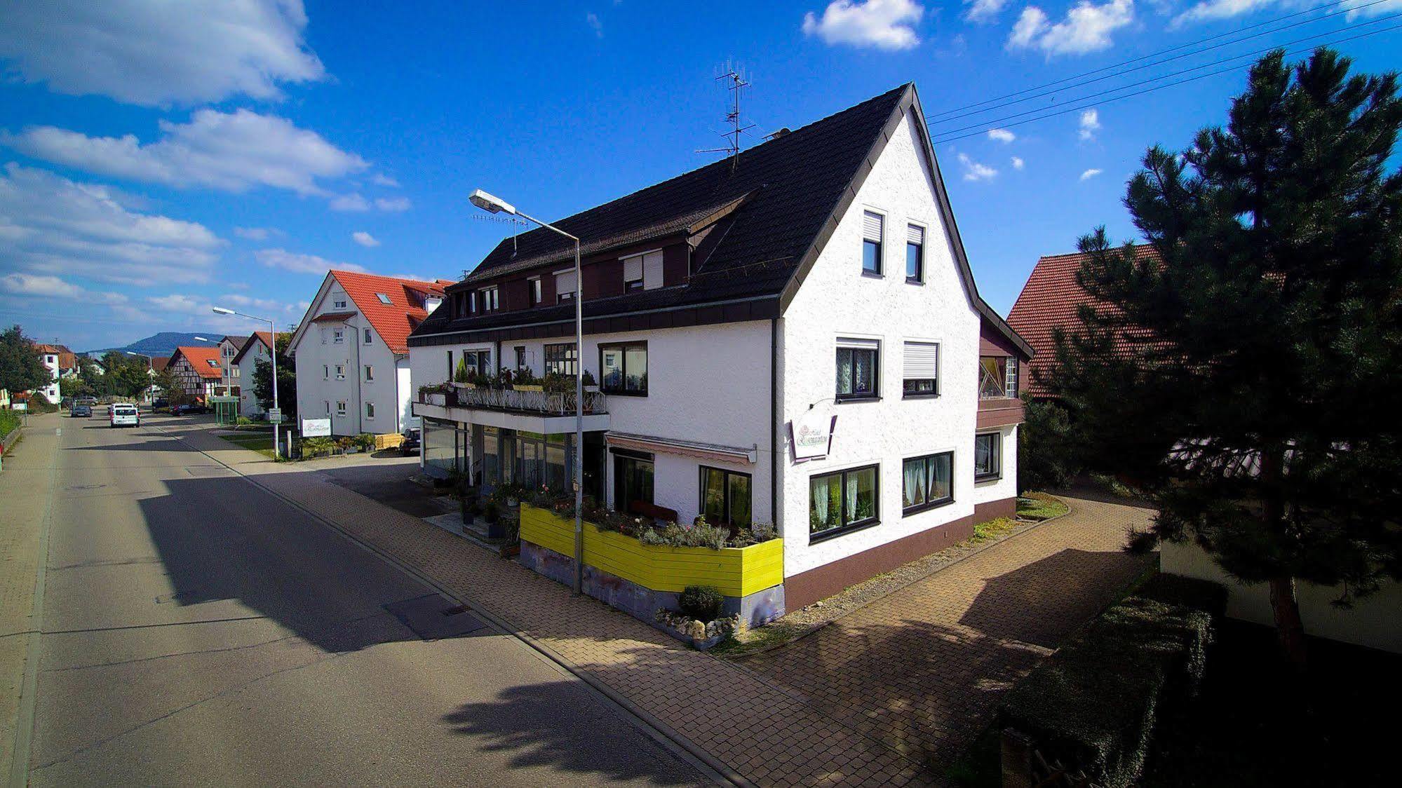 玫瑰园酒店 Schwäbisch Gmünd 外观 照片