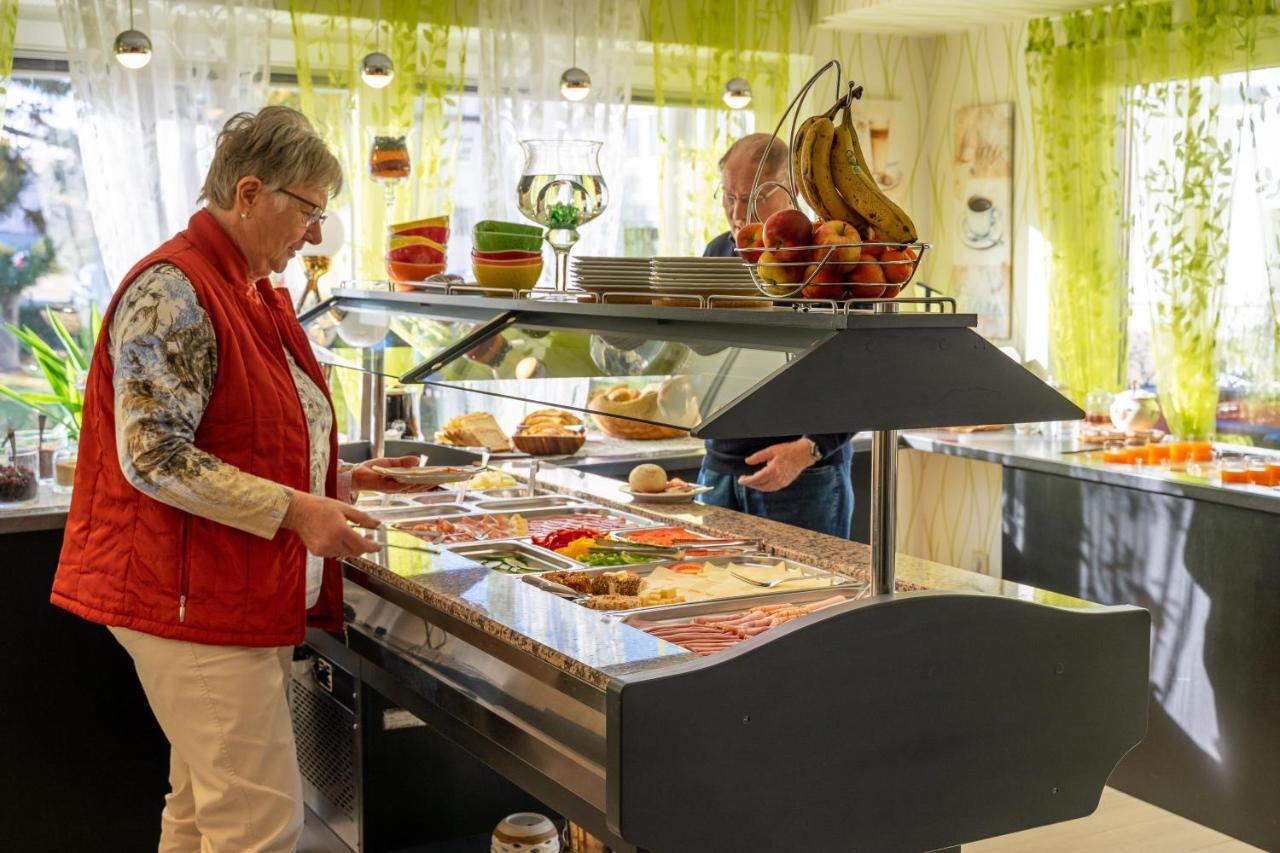 玫瑰园酒店 Schwäbisch Gmünd 外观 照片